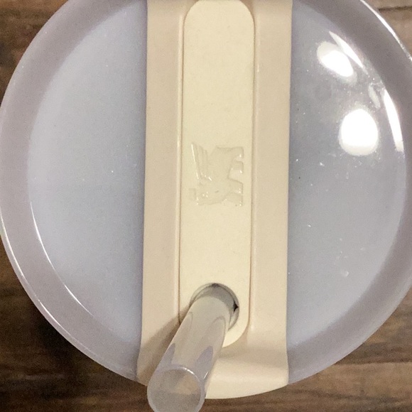 Stanley Cream Quencher H2.0 Tumbler cream 40 OZ new Rare - Picture 4 of 5